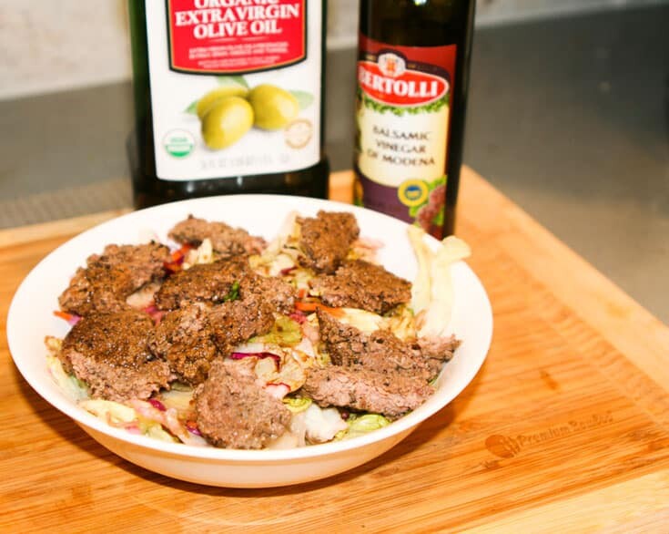 Whole-30-Steak-Salad