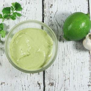 This Paleo & Whole30 Avocado Lime Sauce takes only 10 minutes and 5 ingredients (+S&P) to make!