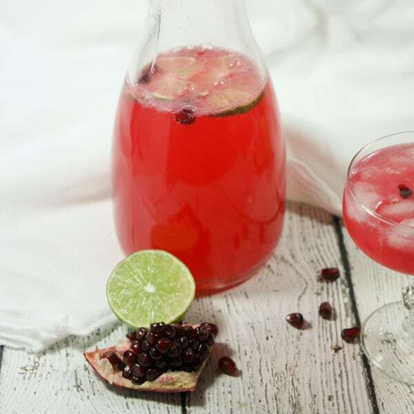 Semi-sweet + a little tart + a lot bubbly, this Non-Alcoholic & Whole30 Pomegranate Lime Sparkler uses fresh fruit juices and homemade sparkling water. #NYE goals!