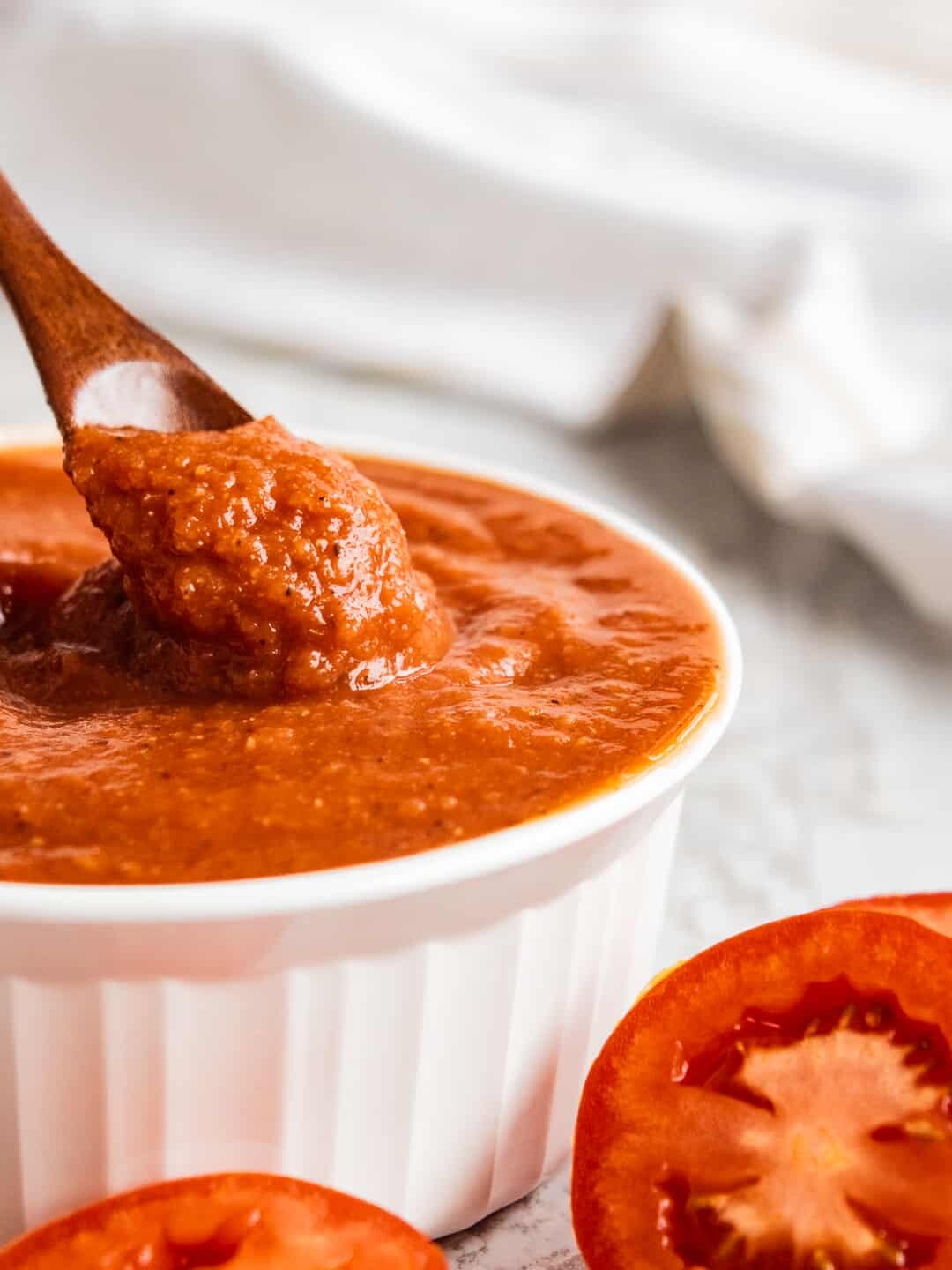 Paleo & Whole30 Ketchup - Homemade Ketchup • The Farmstead Chick ...