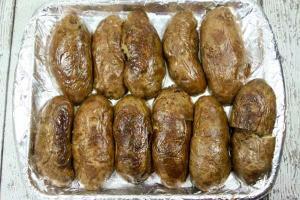 With the sweet + spicy Sloppy Joes offsetting the salty + crispy but yet "buttery" potato skins, these Whole30 Potato Skins = an explosion of flavor! You won't believe they are Whole30-compliant!