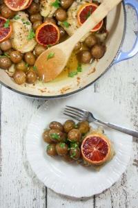 This one-dish Paleo and Whole30 Blood Orange Roasted Chicken will get you out of your winter slump and please the whole family. The best part? It only requires a few simple ingredients like garlic, oranges and potatoes!