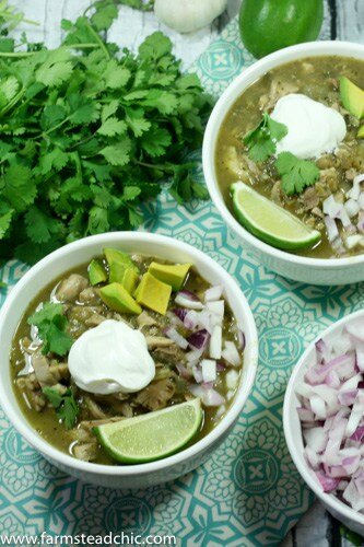 This Instant Pot Paleo and Whole30 White Chicken Chili is dairy-free and a deliciously flavorful one-pot dinner, featuring organic free-range chicken, fire-roasted chiles, sweet yellow onion, and spicy jalapeños with fresh garlic and flavorful + nutritious cumin, coriander and oregano.