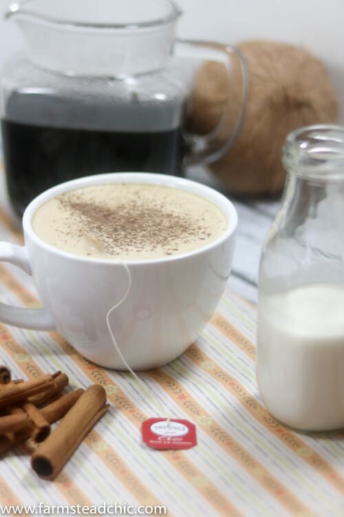 This Paleo and Whole30 Chai Spice Latte combines all the flavors of chai tea with freshly brewed coffee and a touch of creamy coconut milk to start your day off right. Sprinkle it with cinnamon for an extra little kick and a drool-worthy pic. Dairy free and vegan. <3