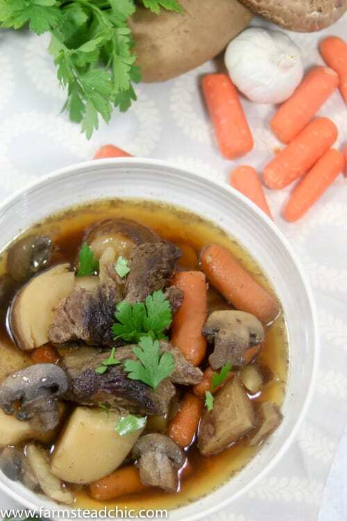 This Whole30 Slow Cooker Beef Stew requires less than 10 ingredients with minimal prep + cleanup. A healthy, flavorful Crock Pot dinner for the whole fam!