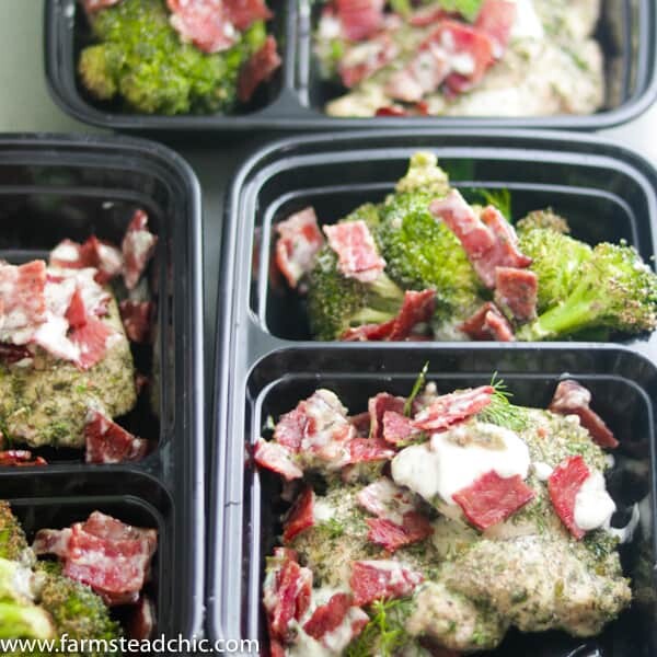 This Paleo and Whole30 Chicken Bacon Ranch Sheet Pan Dinner combines tender, juicy chicken thighs with roasted broccoli, crispy bacon and typical ranch dressing herbs and seasonings like chives, dill, parsley and onion and garlic powder into a one-dish, quick and tasty sheet pan dinner. Gluten free, grain free, dairy free, low carb.