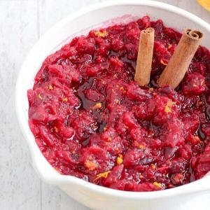 This Low Carb, Keto Cranberry Sauce has a citrus-cinnamon twist and is the perfect complement to your holiday spread. Fresh orange zest and orange extract replace the sugary orange juice found in most cranberry-orange sauces, and a monk fruit blend brings plenty of sweetness without all of those carbs. #farmsteadchic #cranberrysauce #ketocranberrysauce #lowcarbcranberrysauce #ketoholiday #lowcarbholiday #thanksgivingrecipes #Christmasrecipes #ketothanksgivingrecipes #ketoChristmasrecipes #lowcarbthanksgivingrecipes #lowcarbChristmasrecipes