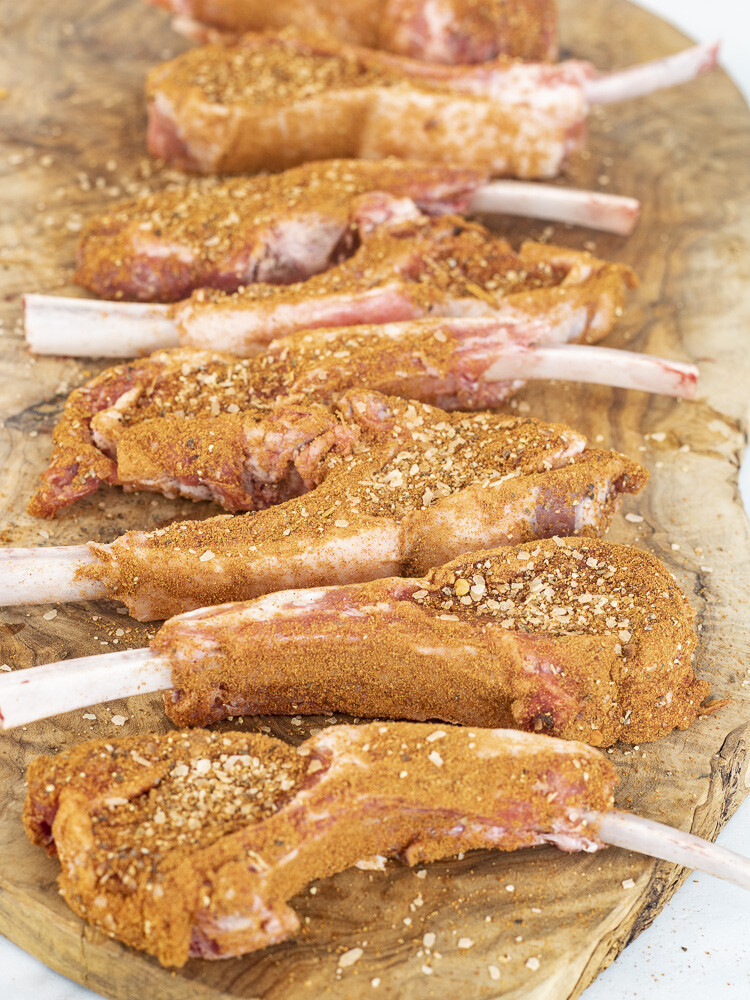 KETO GREEK LAMB CHOPS: CINNAMON CITRUS FRENCHED RACK OF LAMB
