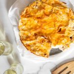 CHEESY KETO BREAKFAST PULL-APART WITH WHITE PEPPER GRAVY