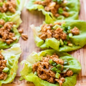 easy chicken lettuce wraps recipe - pf Chang's chicken lettuce wraps